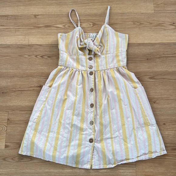 Roxy Under the Cali Sun Stripe Strappy Yellow Dress Sz Medium - Picture 5 of 11